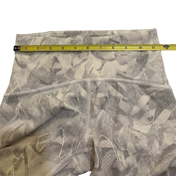 Lululemon Train Times 7/8 Pant *25" Jasmine White Multi / White Size 4 - Picture 14 of 14